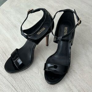 Michael Kors Black‎ Patent Leather Sandal Heels Women’s Size 7.5